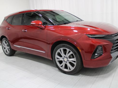 Used 2020 Chevrolet Blazer Premier w/ LPO, Black Grille Bar Package AWD/4WD image 4