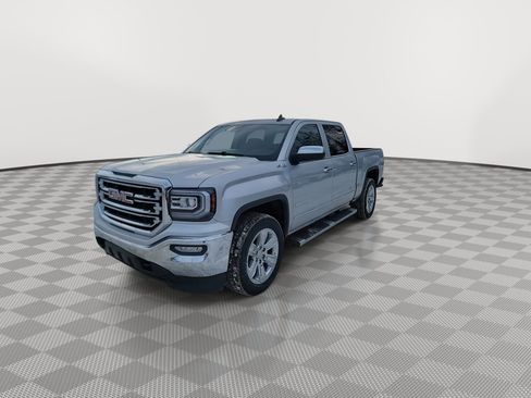 Used 2018 GMC Sierra 1500 SLT image 4