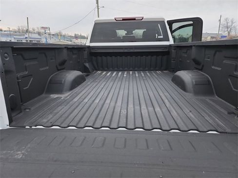 Used 2024 Chevrolet Silverado 2500 W/T image 14