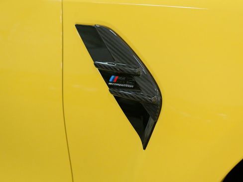 Used 2024 BMW M3 Competition w/ Parking Assistance Package image 21