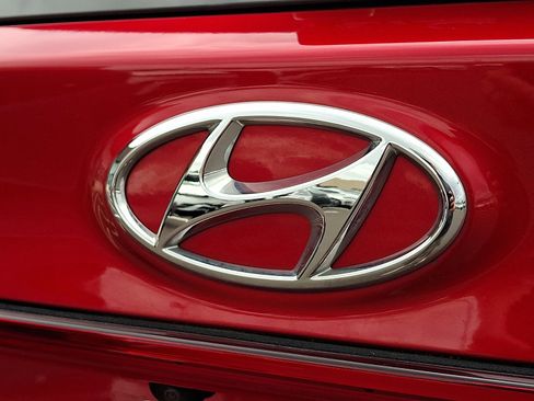 Certified 2021 Hyundai Santa Fe Limited AWD/4WD image 30