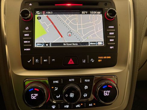 Used 2015 GMC Acadia SLT w/ Open Road Package AWD/4WD image 19
