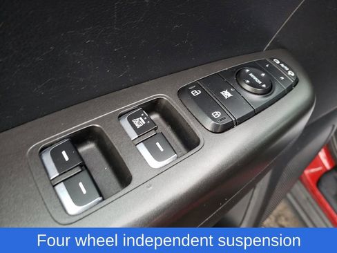 Used 2018 Kia Sportage LX w/ LX Technology Package image 18