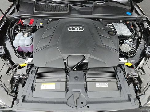 Certified 2026 Audi Q7 3.0T Prestige w/ Prestige Package AWD/4WD image 32