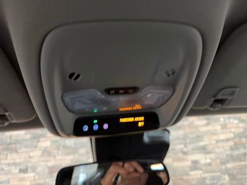 Used 2020 Buick Encore GX Preferred w/ Cold Weather Comfort Package image 22