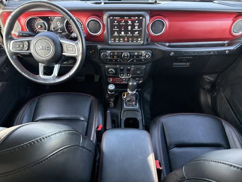 Used 2023 Jeep Wrangler Rubicon w/ Cold Weather Group image 28