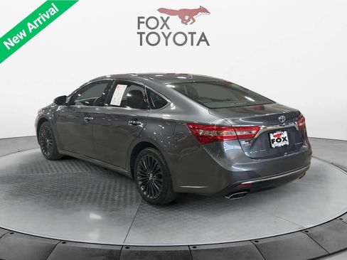 Used 2017 Toyota Avalon Touring w/ All Weather Liner Package FWD image 4