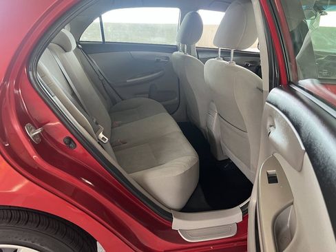 Used 2012 Toyota Corolla LE FWD image 15