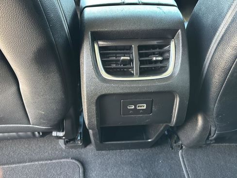 Used 2020 Chevrolet Blazer LT AWD/4WD image 18