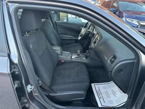 Used 2014 Dodge Charger SE w/ Sport Appearance Group image 12