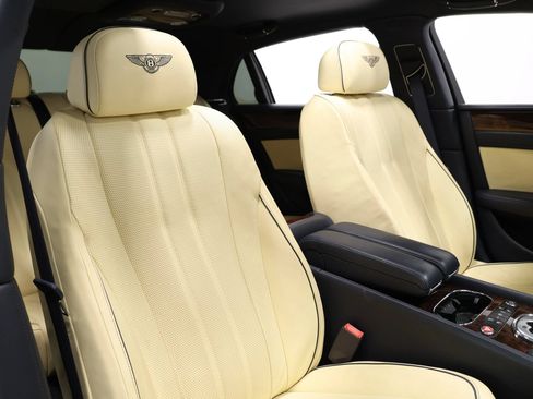 Used 2015 Bentley Flying Spur V8 AWD/4WD image 90