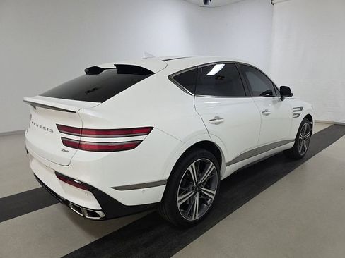 Used 2025 Genesis GV80 3.5T e-SC AWD/4WD image 2