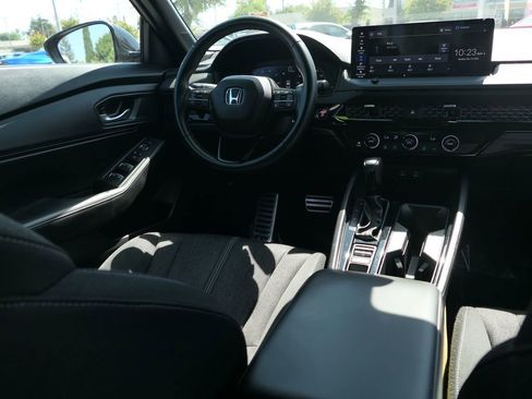 Used 2024 Honda Accord Sport image 25