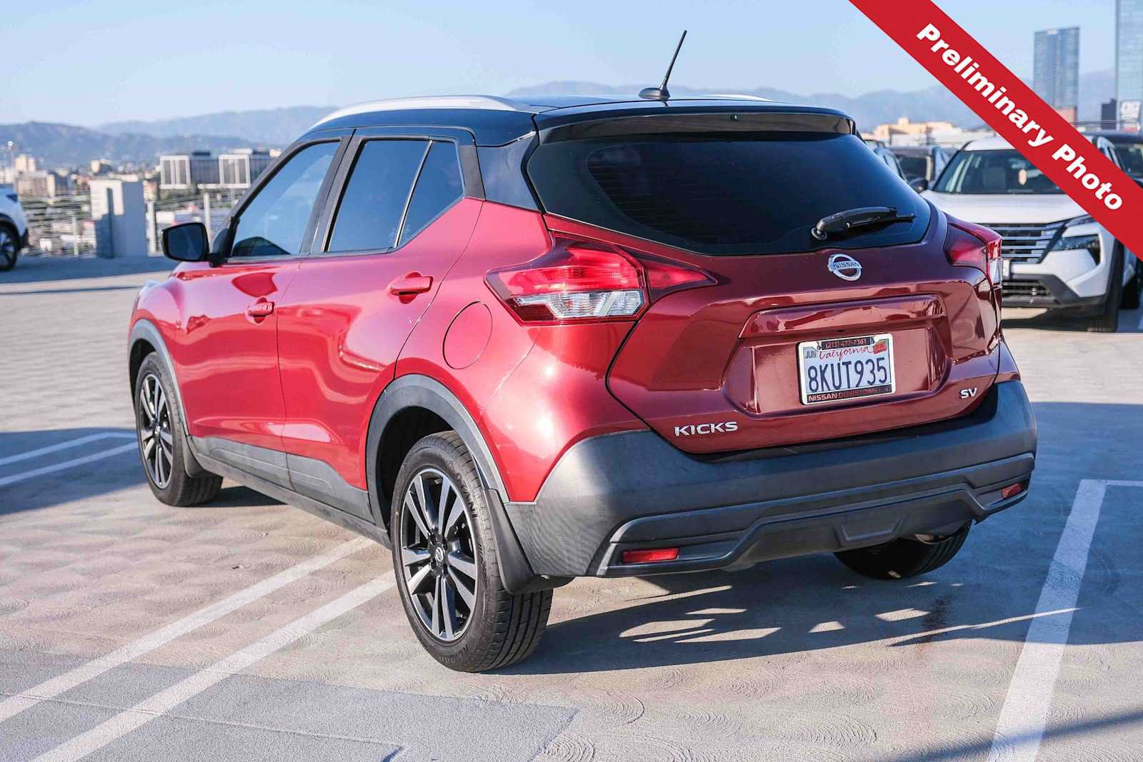 Used 2019 Nissan Kicks SV FWD image 6