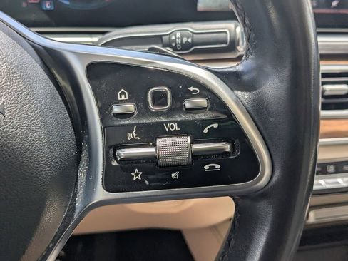 Certified 2022 Mercedes-Benz GLE 350 w/ Premium Package image 16