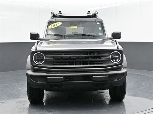 Used 2023 Ford Bronco 4-Door image 3