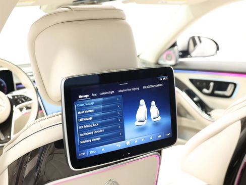 Used 2024 Mercedes-Benz Maybach S 580 S 580 4MATIC Sedan 4D image 69