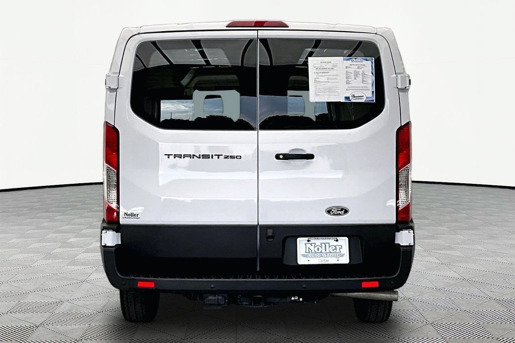 Used 2026 Ford Transit 250 Low Roof w/ Load Area Protection Package RWD image 4