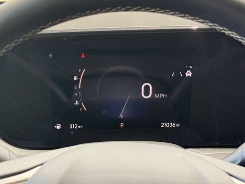 Used 2025 Buick Encore GX Preferred AWD/4WD image 35