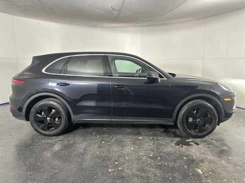 Used 2019 Porsche Cayenne image 13