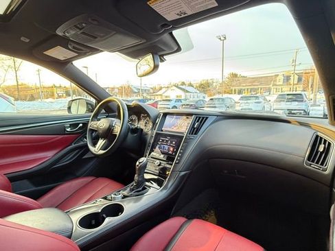 Used 2022 INFINITI Q60 Red Sport 400 w/ Proactive Package image 22