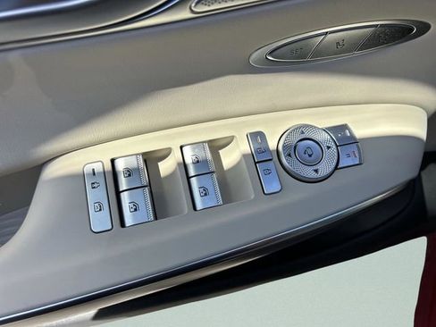 New 2026 Genesis GV70 2.5T Select AWD/4WD image 21