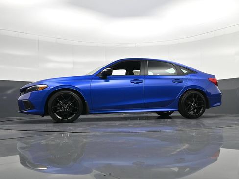 Used 2023 Honda Civic Sport image 25
