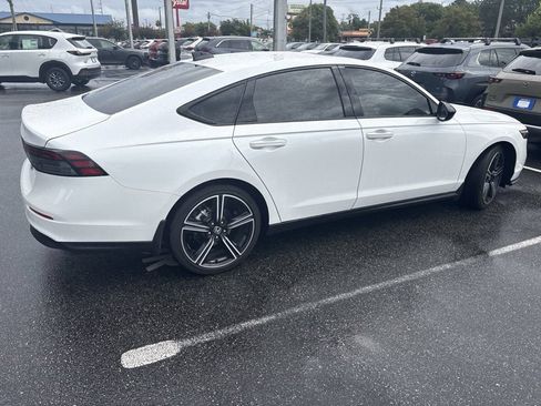 Used 2026 Honda Accord SE image 5