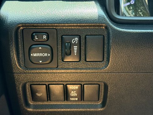 Used 2014 Toyota 4Runner SR5 RWD image 39