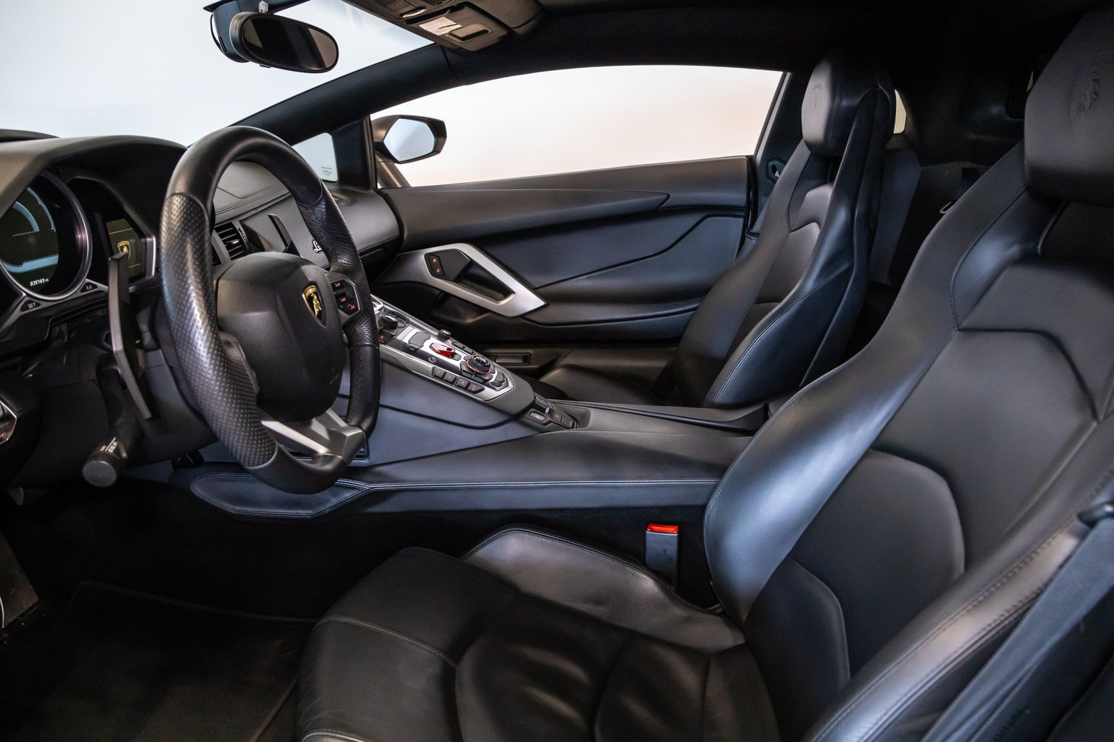 Used 2012 Lamborghini Aventador LP 700-4 AWD/4WD image 35