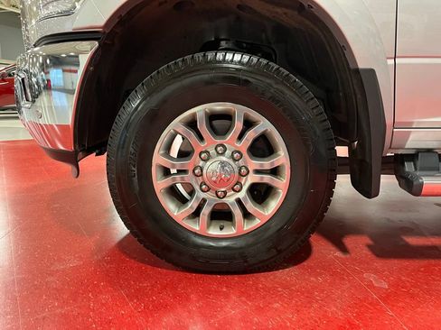Used 2017 RAM 3500 Laramie image 10