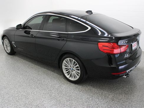 Used 2015 BMW 328i Gran Turismo xDrive AWD/4WD image 9