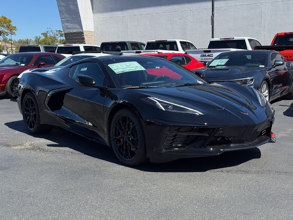 New 2027 Chevrolet Corvette Stingray Coupe w/ Stealth Interior Trim Package RWD image 5