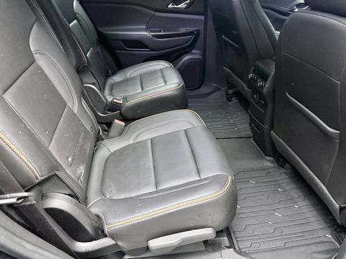 Used 2021 GMC Acadia AT4 w/ Trailering Package AWD/4WD image 13