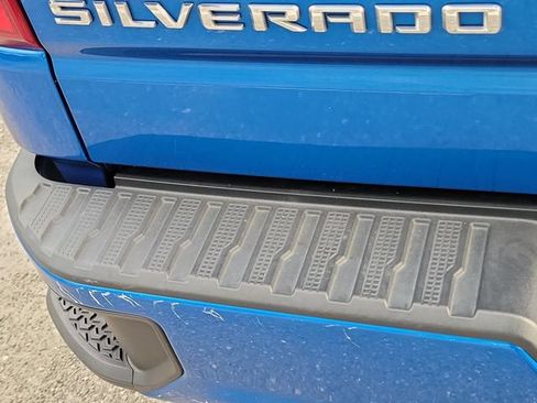 Used 2022 Chevrolet Silverado 1500 RST AWD/4WD image 10