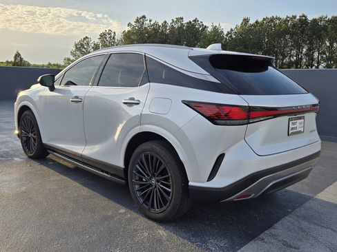 Used 2025 Lexus RX 350 FWD image 6