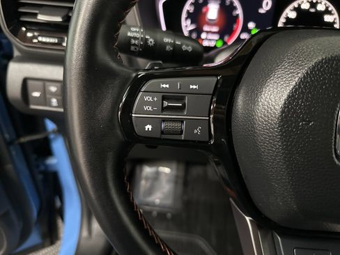 Used 2024 Honda Pilot TrailSport image 15