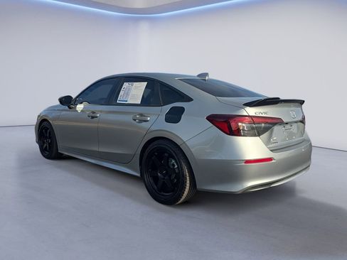 Used 2025 Honda Civic Sport image 3