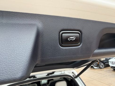 Used 2022 Hyundai Palisade Calligraphy image 25