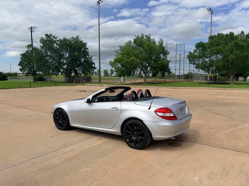 Used 2006 Mercedes-Benz SLK 350 image 5