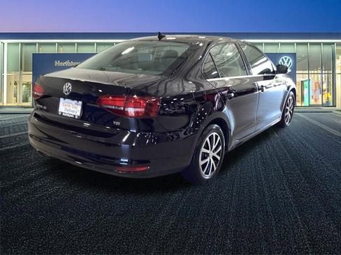 Used 2018 Volkswagen Jetta SE FWD image 26