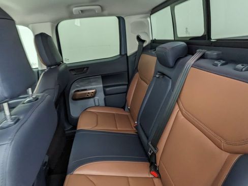 Certified 2023 Ford Maverick Lariat w/ Lariat Luxury Package FWD image 35