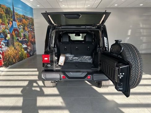 New 2025 Jeep Wrangler Sahara w/ Safety Group image 46