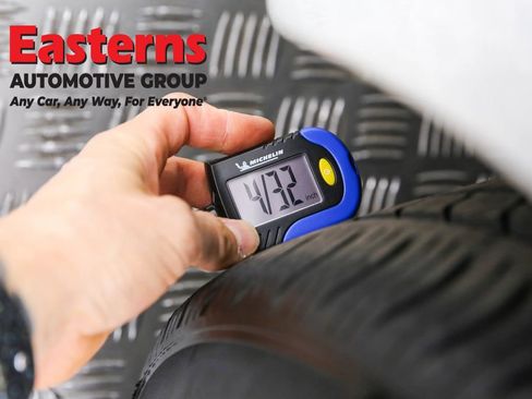 Used 2023 Tesla Model 3 Standard Range image 26