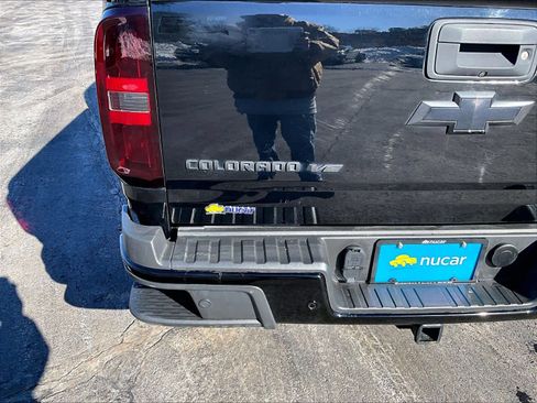 Used 2020 Chevrolet Colorado Z71 w/ Z71 Midnight Edition image 29