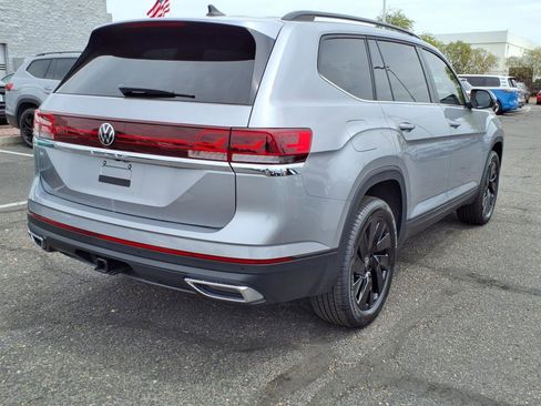 New 2026 Volkswagen Atlas SE image 7