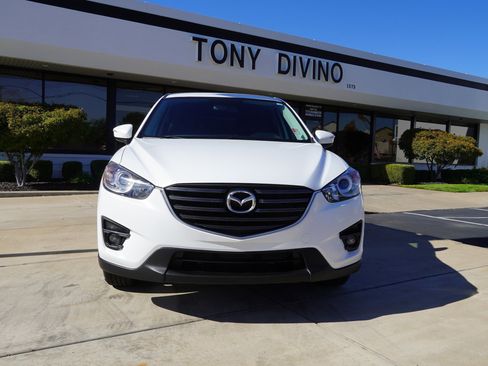 Used 2016 MAZDA CX-5 Touring image 3