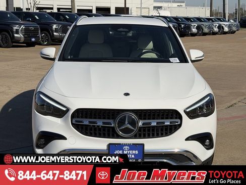 Used 2025 Mercedes-Benz GLA 250 4MATIC image 3