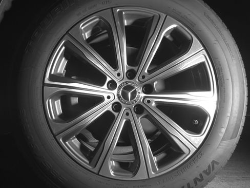 Used 2024 Mercedes-Benz GLC 300 4MATIC image 14