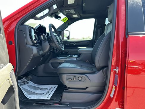 Used 2026 Chevrolet Silverado 2500 ZR2 w/ ZR2 Bison Edition AWD/4WD image 28